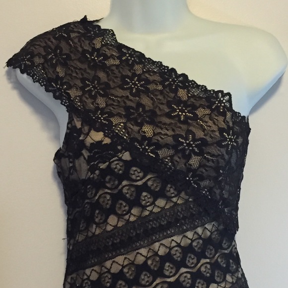 Fredrick’s of Hollywood Black Stretch Lace Dress - Picture 2 of 6